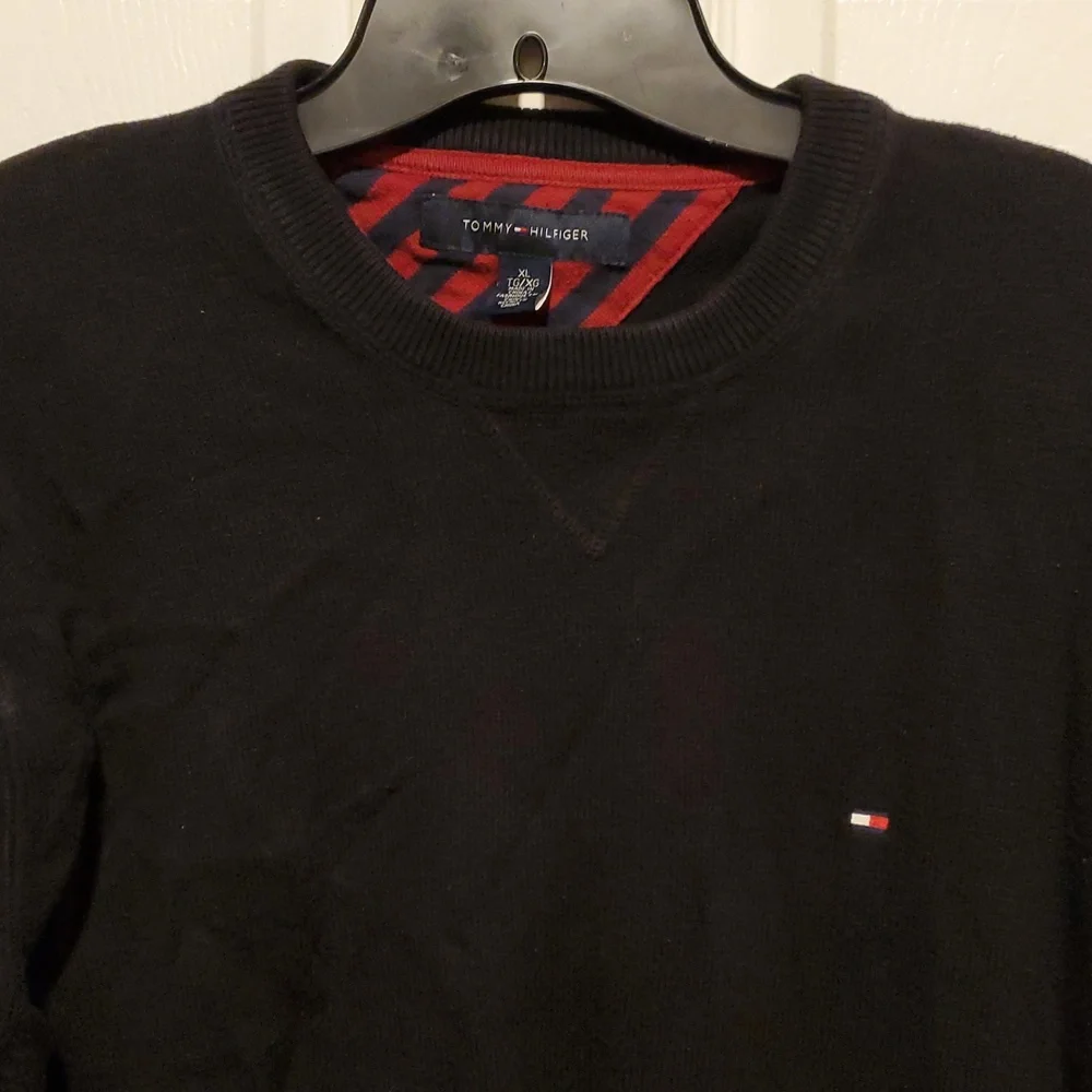 Tommy Hilfiger Men's Navy Blue Pullover Sweater - Size XL
